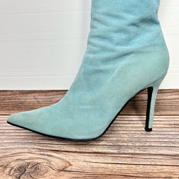 Vintage Blue Suede Boots Size 7 - Picture 6 of 16
